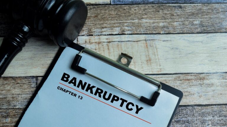Bankruptcy Chapter 13 and judge's gavel