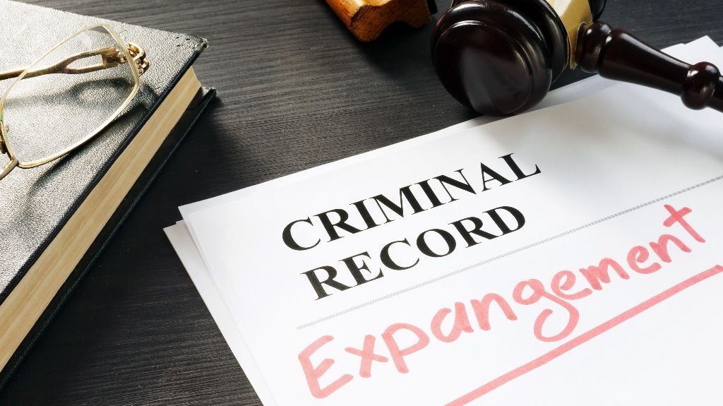 Expunge of criminal record